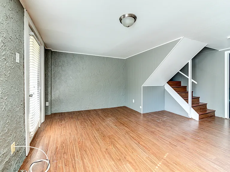 1165 Rue La Ville Walk — Photo 22