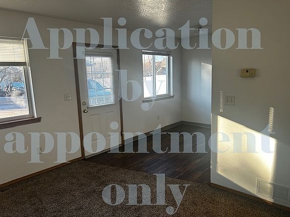 5th image of 938 Palmer St