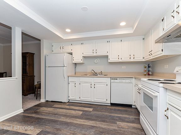 4th image of 10312 S Keating Ave APT B1
