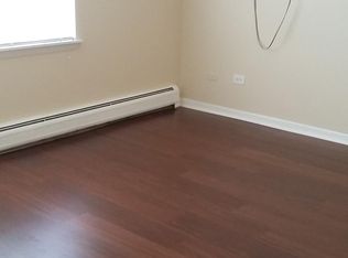 10063 Linda Ln APT 2S, Des Plaines, IL 60016