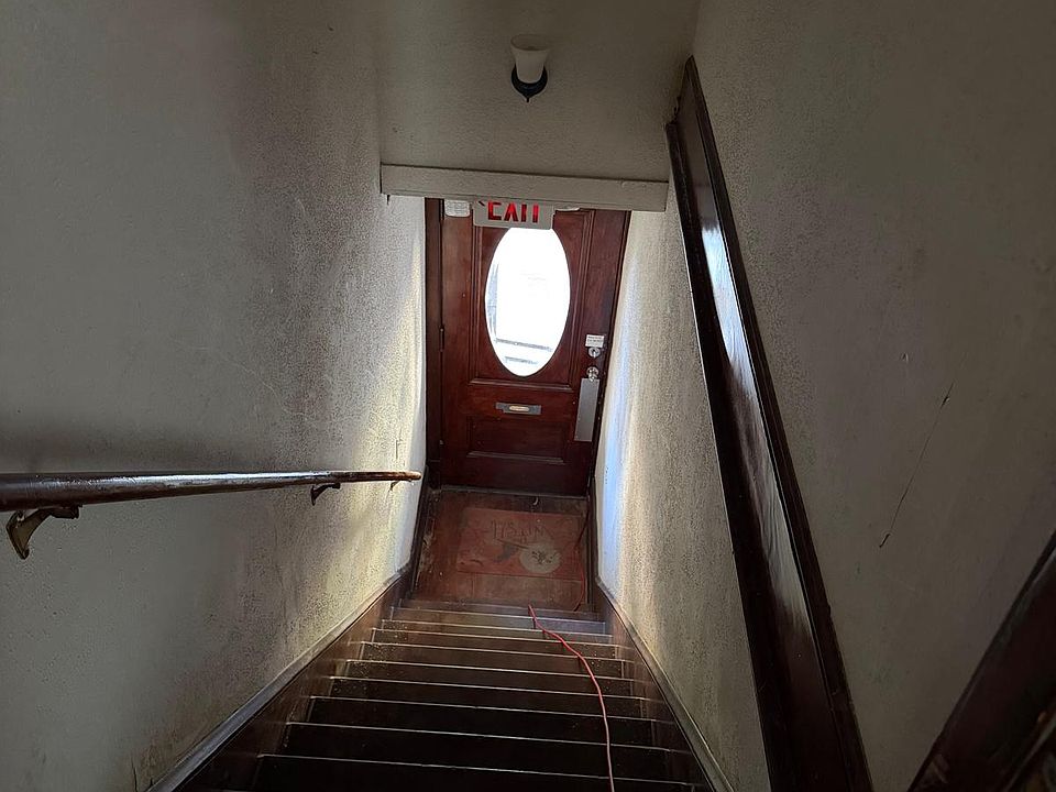 1st image of 131-133 Westfield Rd