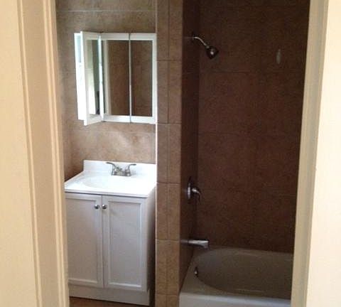 5th image of 610 Columbia St #1/2