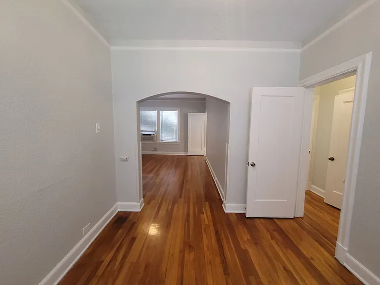 703 W French Pl — Photo 12