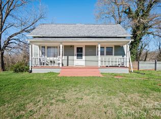 192 Spencer St, Ellenboro, NC 28040