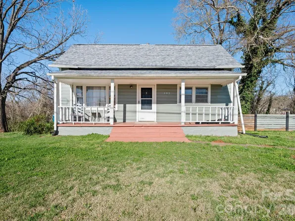 192 Spencer St, Ellenboro, NC 28040