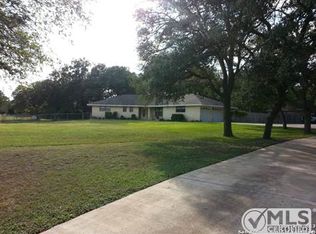 20825 Bat Cave Rd, Garden Ridge, TX 78266