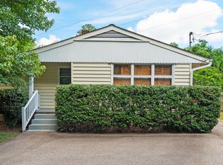 916 Dixie Trl, Raleigh, NC 27607