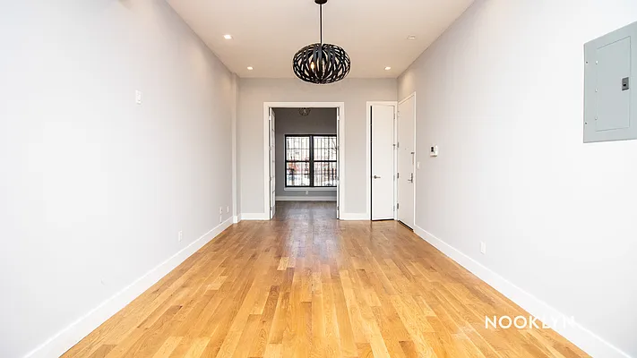 Rented by Nooklyn NYC LLC | media 50