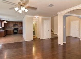 566 Roadrunner Ave, New Braunfels, TX 78130