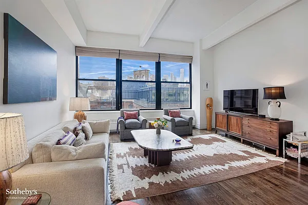 Sold by Sotheby's International Realty | media 1