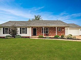 618 Woodridge Rd, Geneva, OH 44041