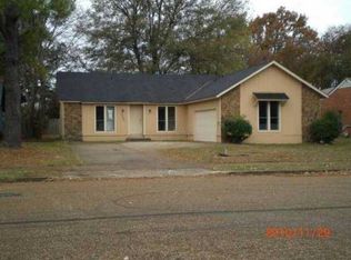 4889 Chevron Rd, Memphis, TN 38118