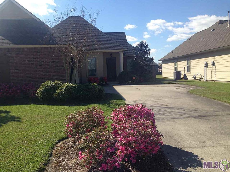 1st image of 16459 Anna Belle Dr