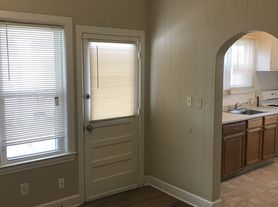 28 Gold Ave SW