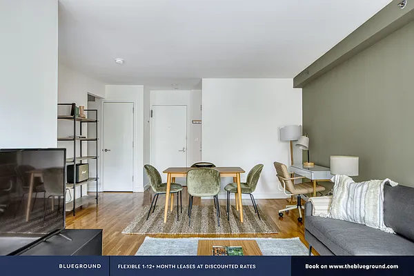 Rented by The Blueground | media 3