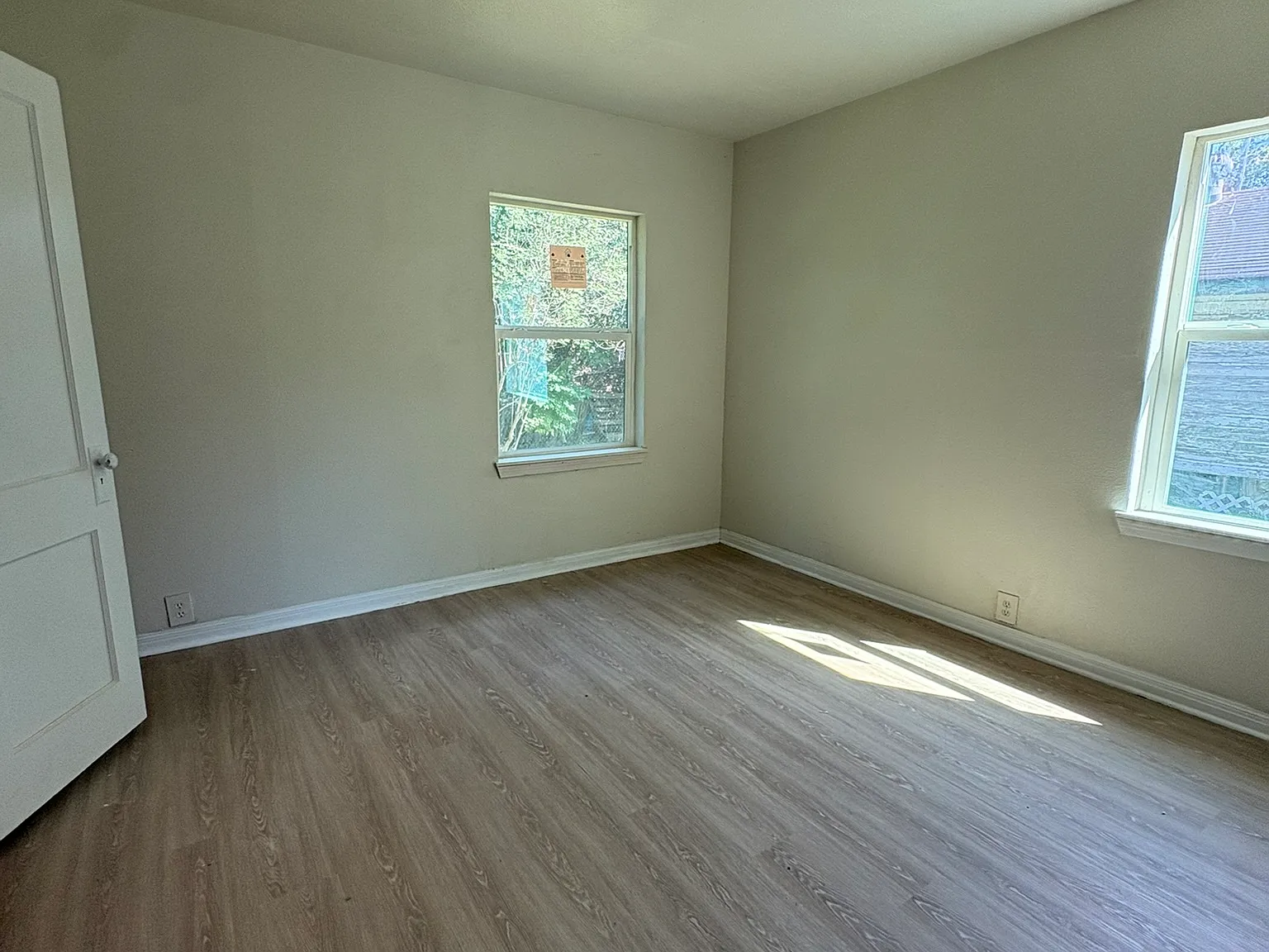 8625 Dexter Street - 1 — Photo 2