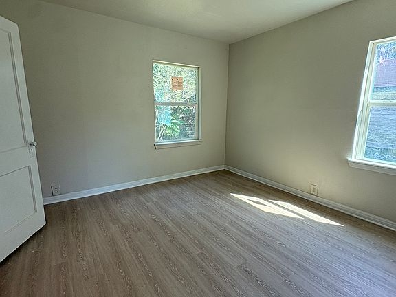 2nd image of 8925 Dexter St