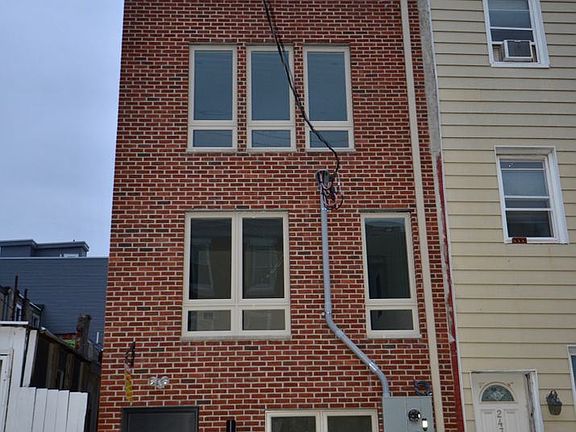 4th image of 2437 W Thompson St #8340810
