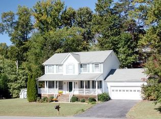 2032 Dasher Dr, Lusby, MD 20657