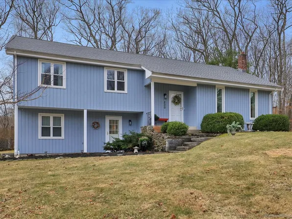 230 Geraldine Drive, Coventry, CT 06238