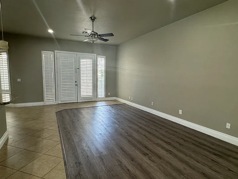 1625 Hidden Spring Dr — Photo 9
