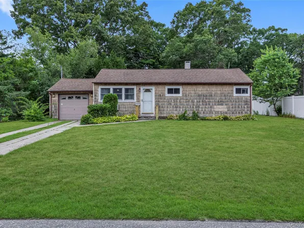 1142 Bay Shore Avenue, Bay Shore, NY 11706