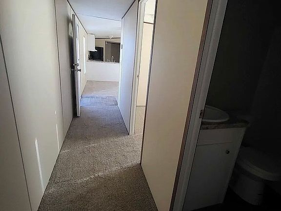 4th image of 1336 White Oak Dr