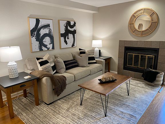 5th image of 4161 El Camino Way APT D