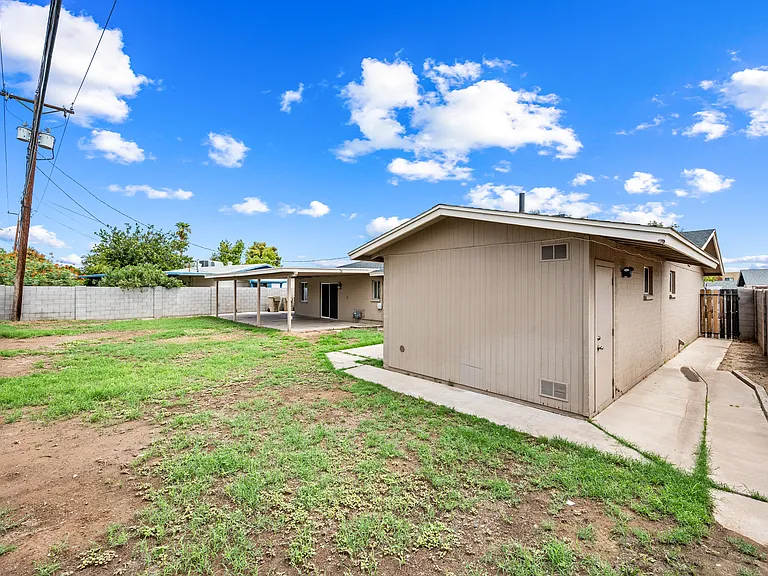5924 W Seldon Ln — Photo 30