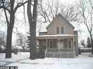 1233 Elm St, Wyandotte, MI 48192