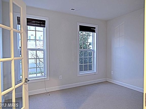 5th image of 16004 Greymill Manor Dr