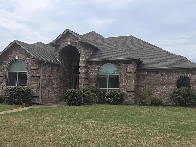 3606 Sylvia Dr — Photo 1