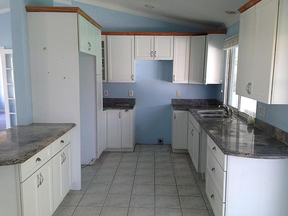 5th image of 2392 SE Seamist St