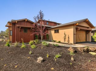 22917 Ghost Tree Ln, Bend, OR 97701