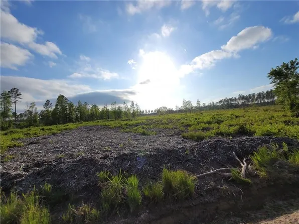 27430 Goodwin Rd, Hilliard, FL 32046