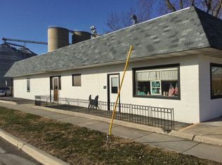 101 E Springfield Rd, Arcola, IL 61910