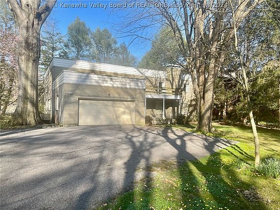 2nd image of 5000 Kanawha Ave SE