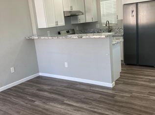 5370 Santa Margarita St #208, San Diego, CA 92114