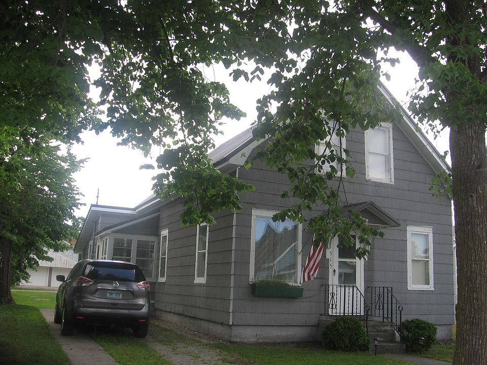 1st image of 515 S Lake St