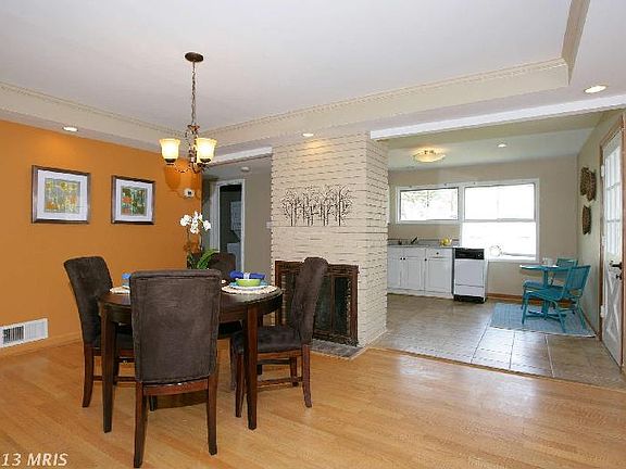 4th image of 5706 Vandegrift Ave