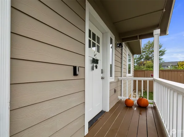 2164 SE Polar Star Way, Port Orchard, WA 98366