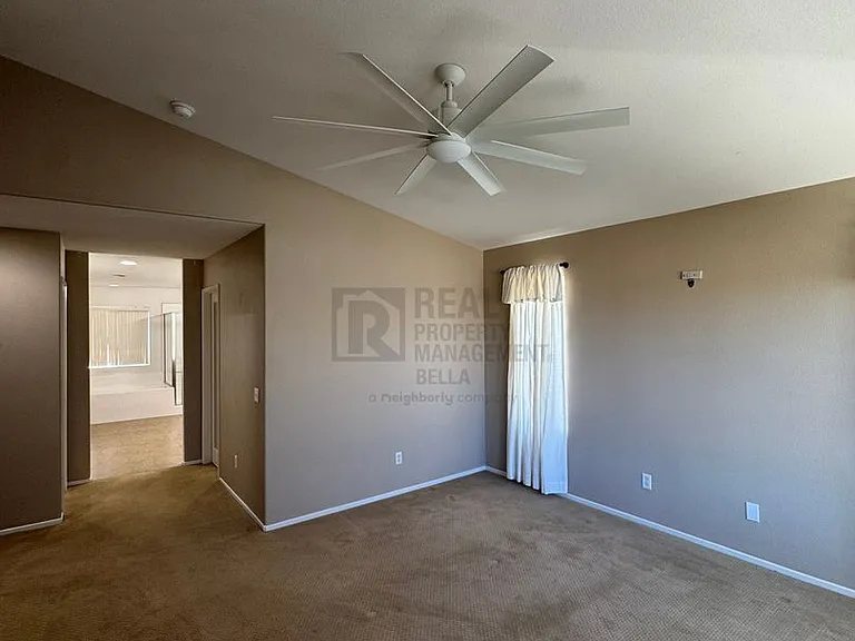 756 Conlon Dr — Photo 49