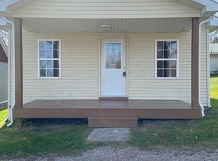 52 W 10th St, Wellston, OH 45692