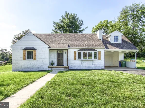 719 Coolidge St, New Cumberland, PA 17070