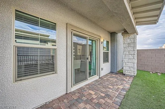 600 N Carriage Hill Dr #1201 — Photo 22
