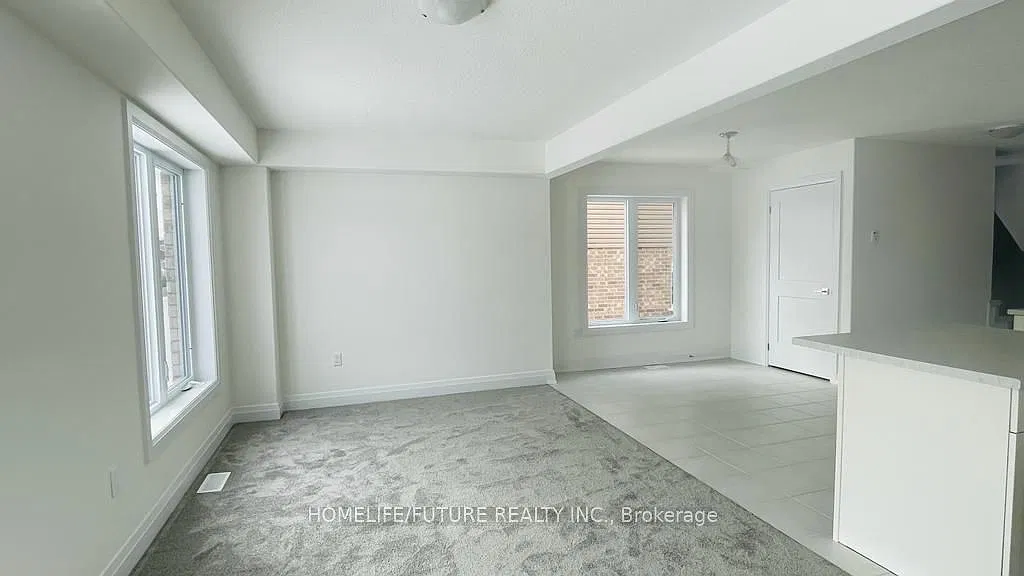 3 bed, $2,450 — Photo 1