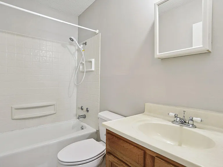 2206 Dale Dr #5 — Photo 11