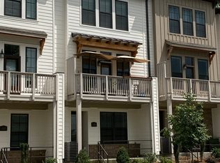 1310 Nandina St, Charlotte, NC 28205