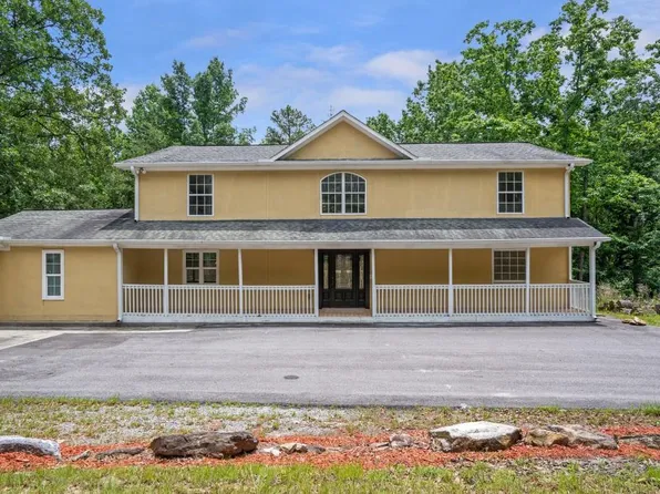 116 Little Ln, Lula, GA 30554