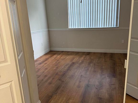 5th image of 1500 Crestwood Ct S APT 1503